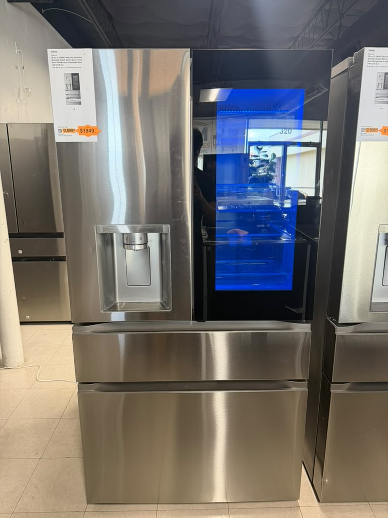 LG Refrigerator 4-door InstaView MyColor