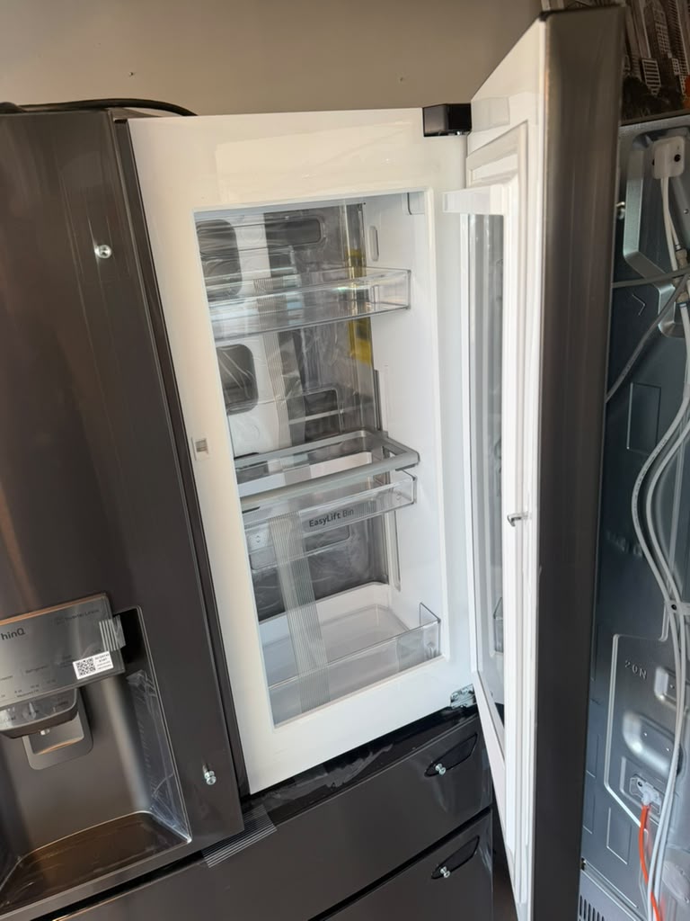 LG refrigerator Instaview 4-door