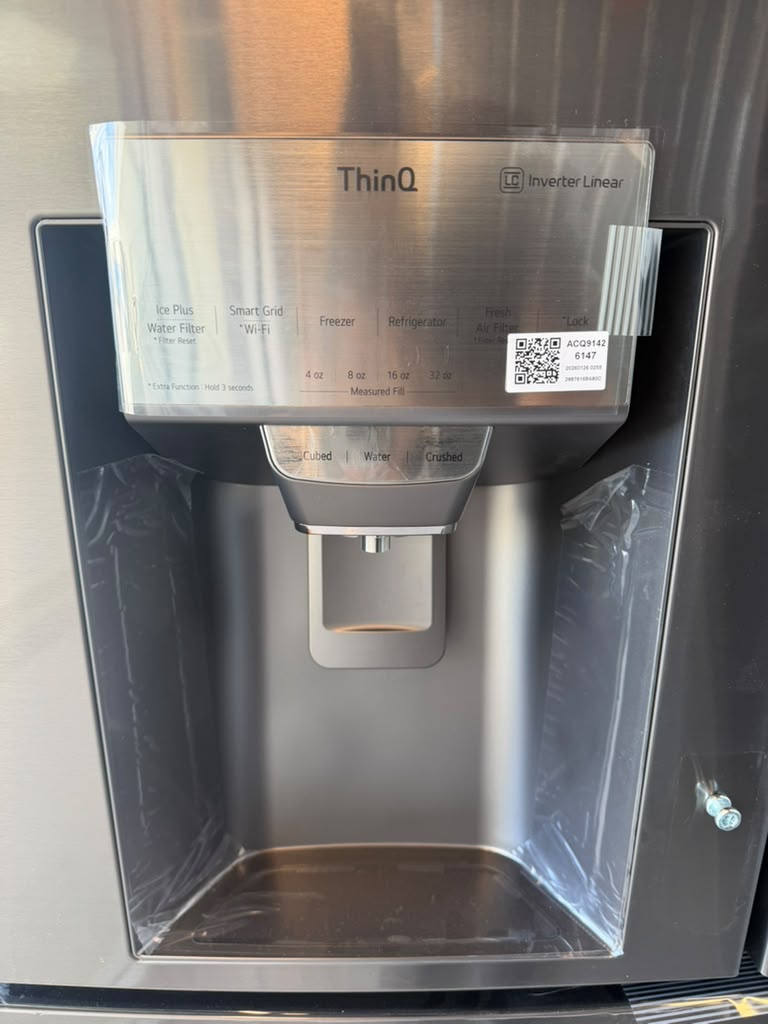 LG refrigerator Instaview 4-door