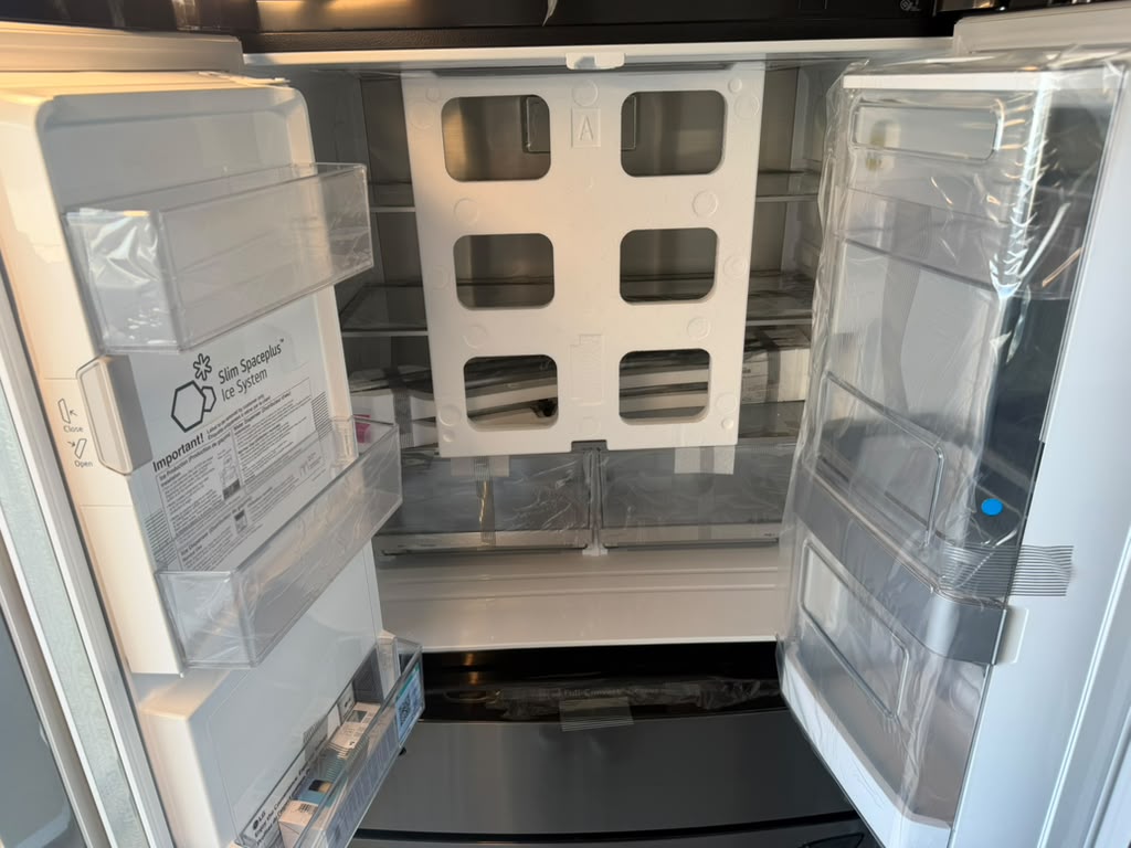 LG refrigerator Instaview 4-door