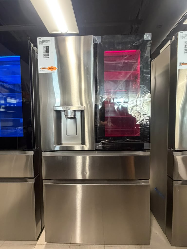 LG Refrigerator 4-door InstaView MyColor