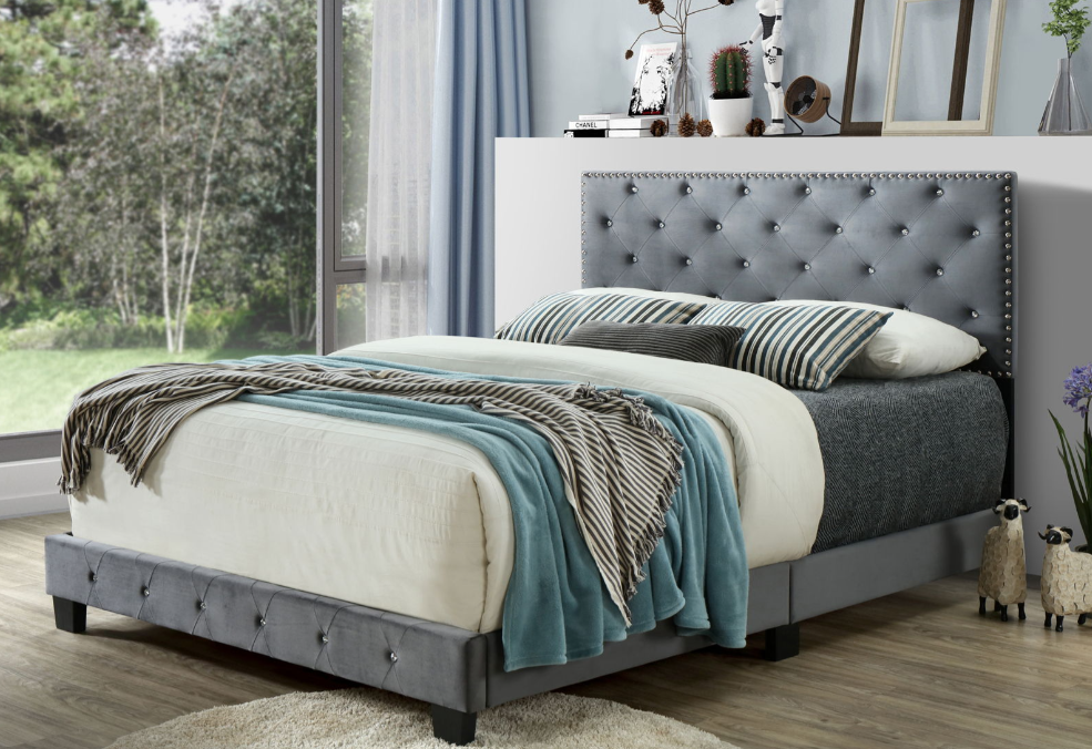 Grey crystal bed